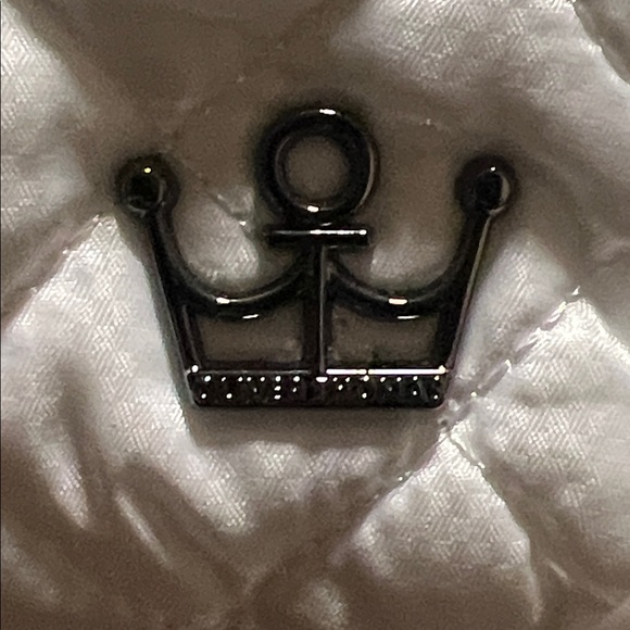 OLIVER THOMAS 24 + 7 Small quilted Backpack white/black stripe NWOT - Picture 13 of 14